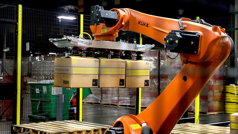 «Велдинг Групп Самара» запустила в эксплуатацию роботизированный комплекс для укладки и паллетирования.